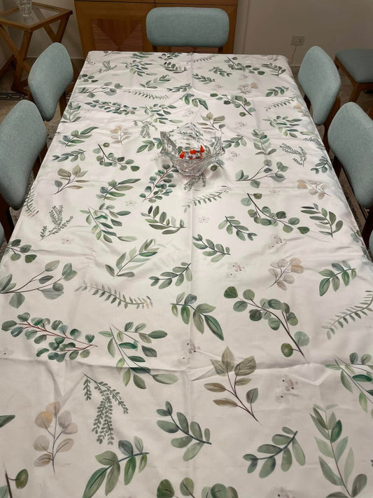 Table Cloths - Green leaves