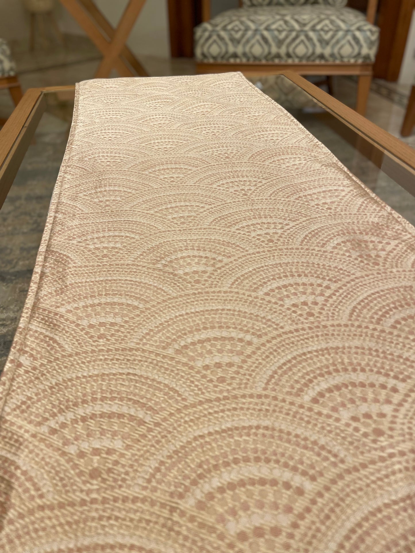 Table runner - 18